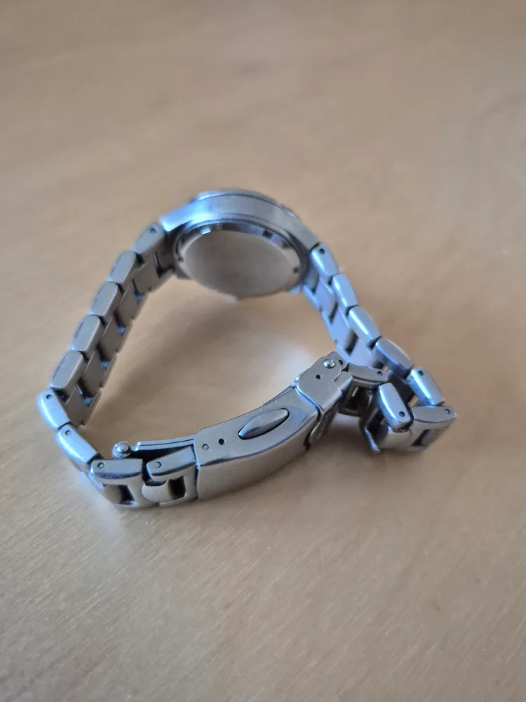 Fossil Blue Woman's Watch: Stainless Steel, Date, 3-hand, Pink image indicator(5)