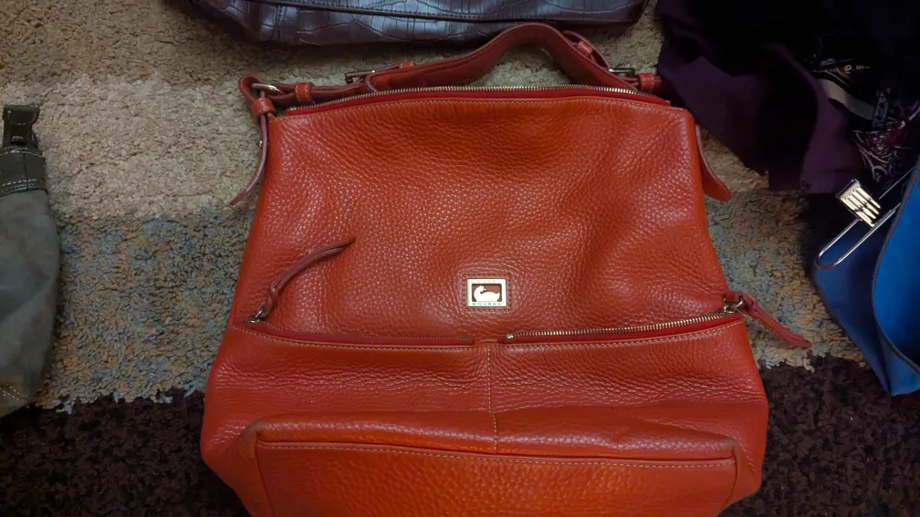 Variety of purses🇨🇦 image indicator(2)