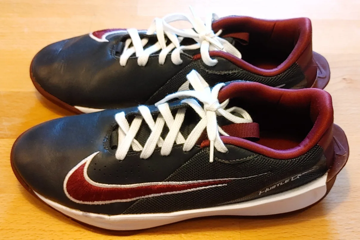 Nike Hustle Quick Youth Shoes thumbnail
