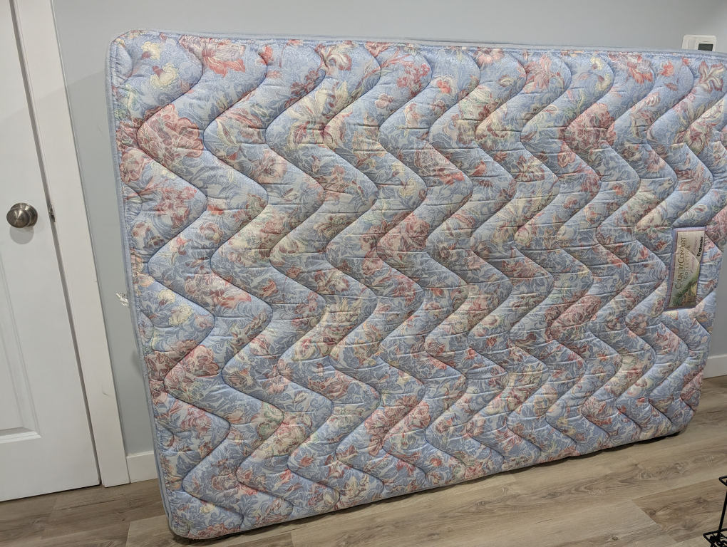 Full/Double Size Englander Mattress