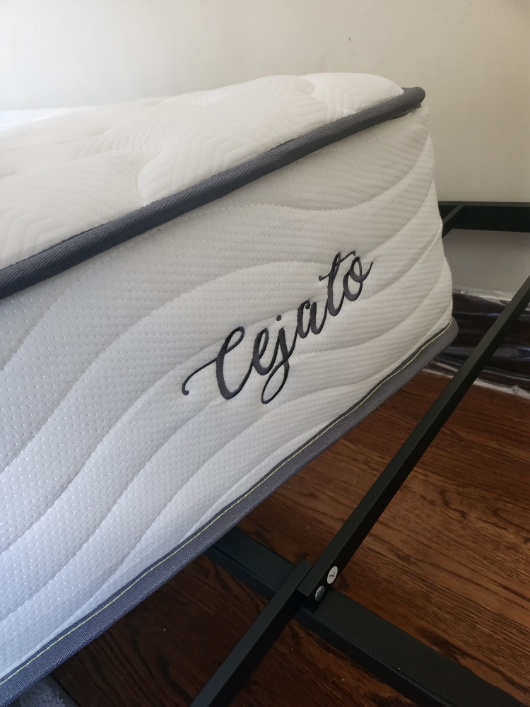 Full size mattress 10 inches + bed frame 14inches - photo 3