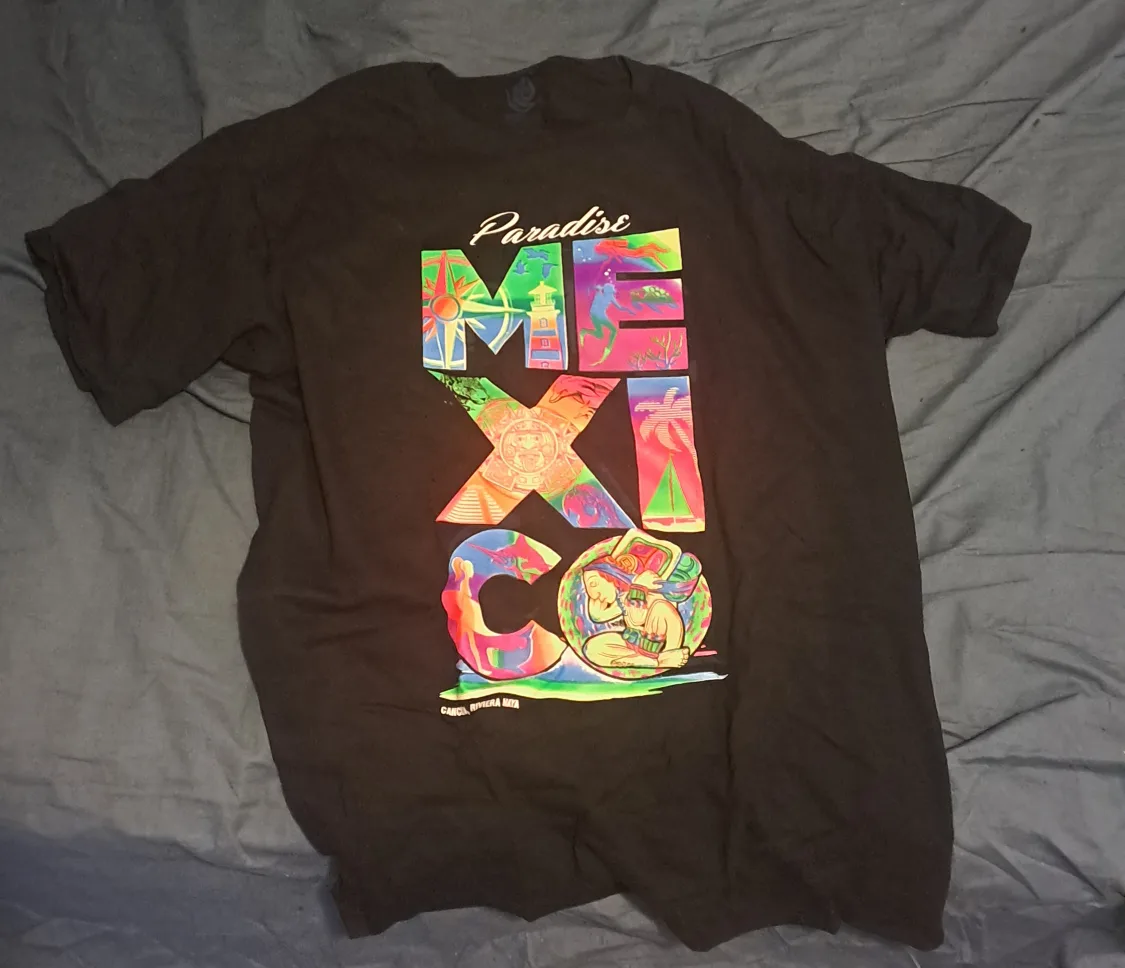 Men's L Mexico TShirt thumbnail