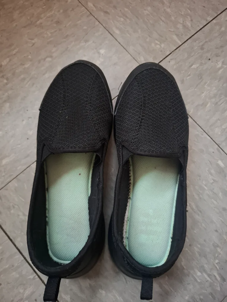 Athletic Works Black Slip-On Shoes - Size 8W thumbnail