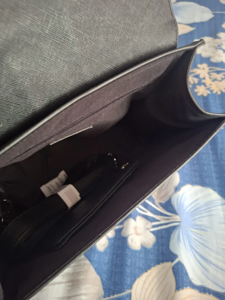 Ardene Faux Leather Square Tote Bag - New image indicator(8)