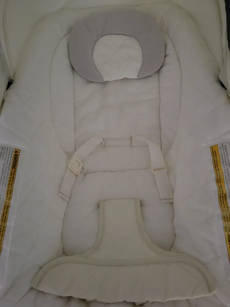 Graco Bassinet 🇨🇦 🍁 thumbnail