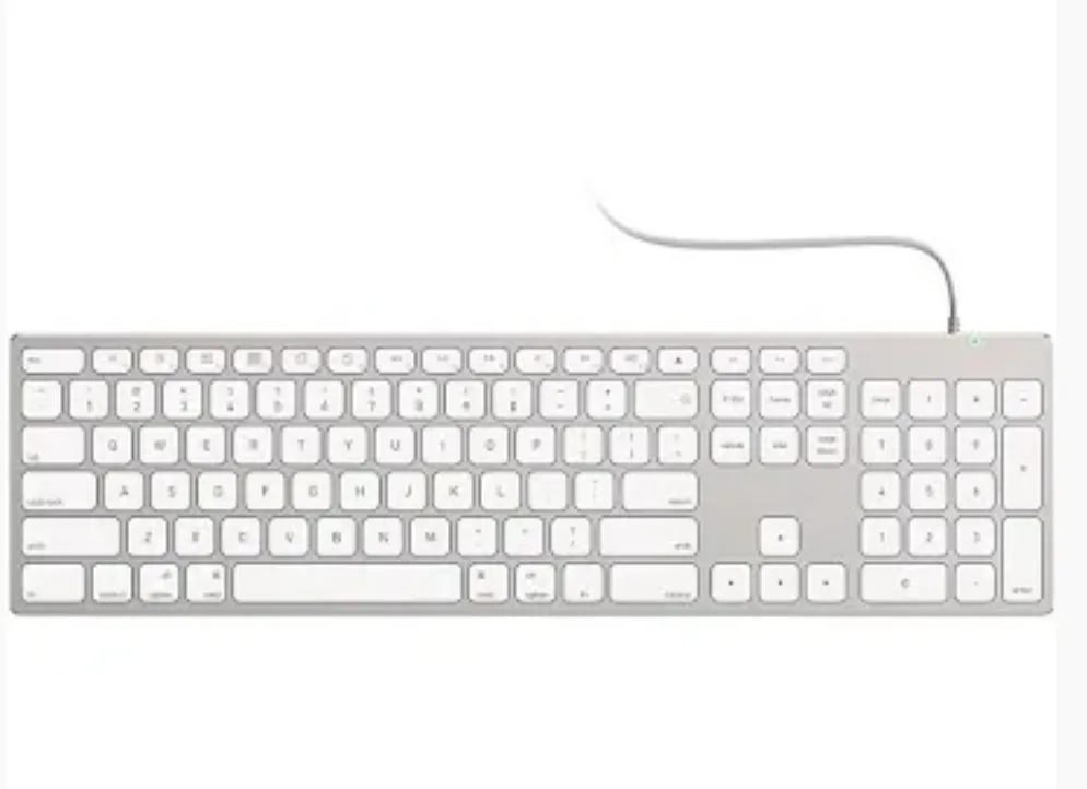 Apple Wired Keyboard - Silver thumbnail
