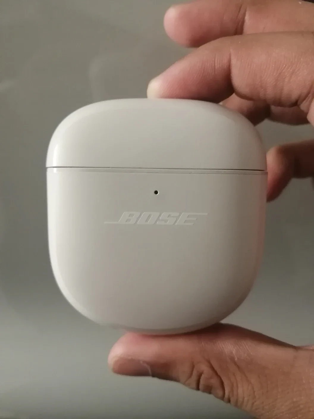 Bose QuietComfort Earbuds II - White - Like New! image indicator(3)