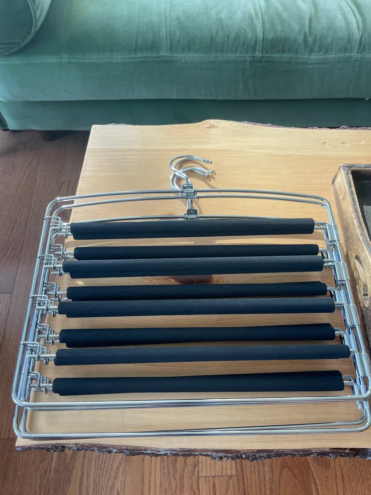 Multi-Tier Pants Hanger thumbnail