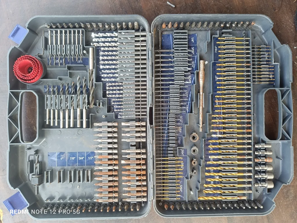 ROK 246-Piece Drill and Drive Bit Set image indicator(4)