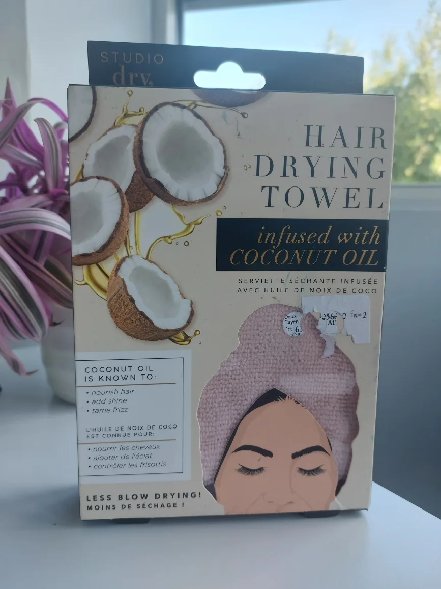Studio Dry Hair Drying Towel - Coconut Oil Infused thumbnail