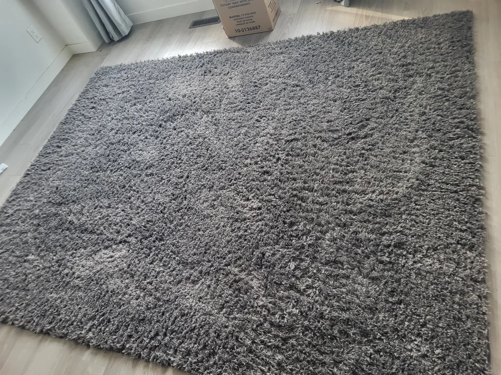 Grey Shag Rug thumbnail