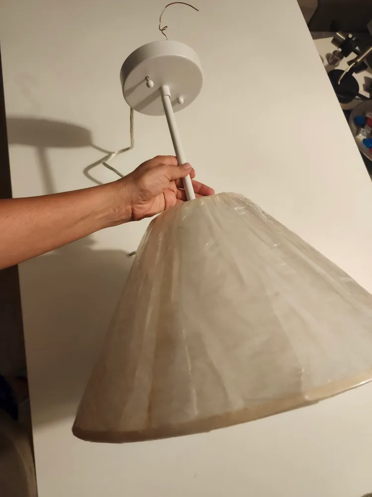 White Pendant Lamp image indicator(2)