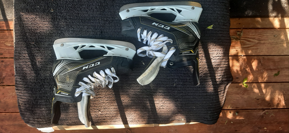CCM Ice Skates