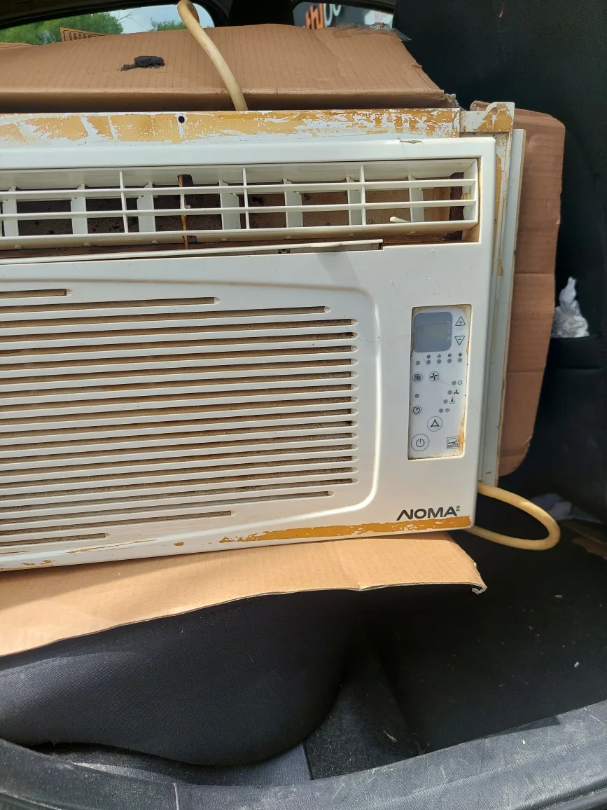 NOMA Window Air Conditioner, Model 043-5443-4 image indicator(2)