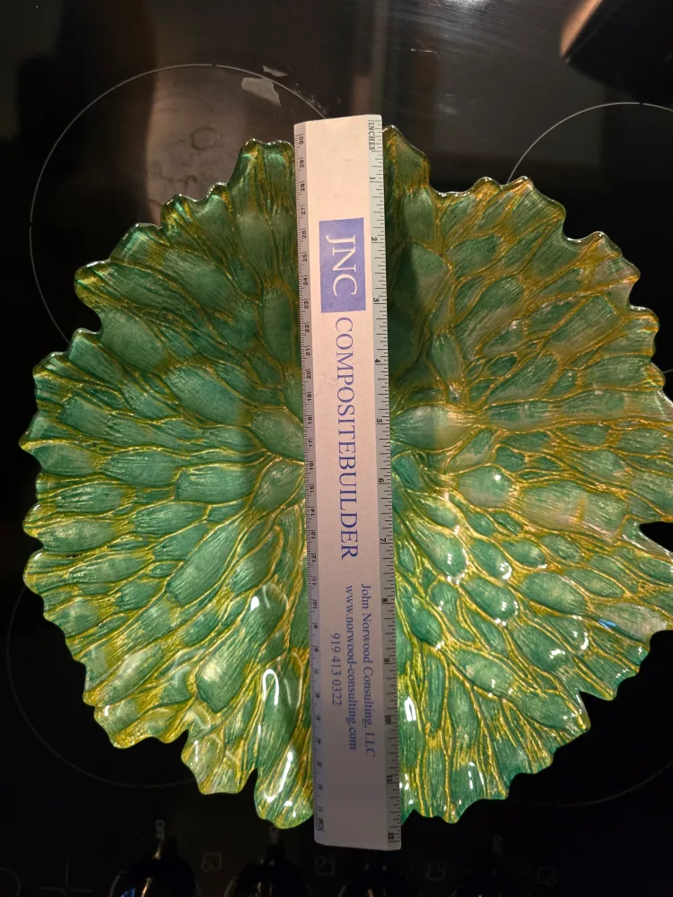 Decorative Green & Gold Leaf Bowl image indicator(2)