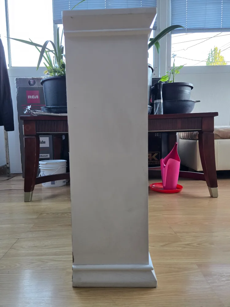 white cabinet image indicator(6)