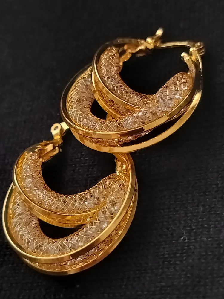 Gold Diamond Shining Earrings thumbnail