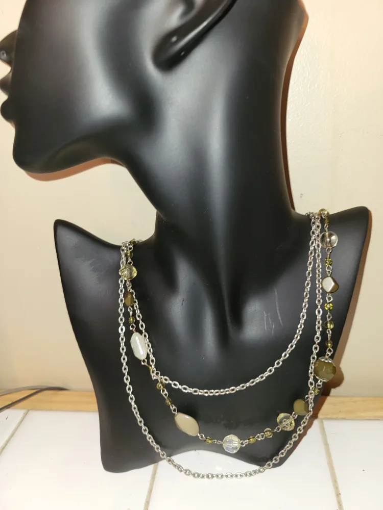 Necklace thumbnail
