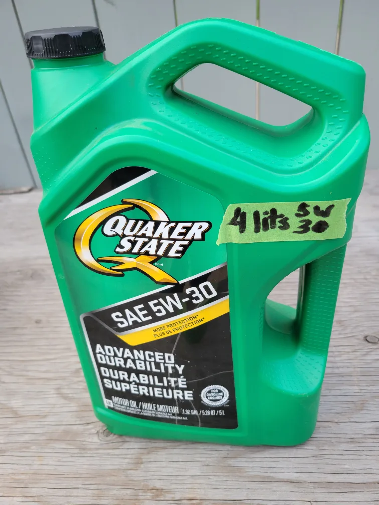Quaker State SAE 5W-30 Motor Oil - 5 Litres thumbnail