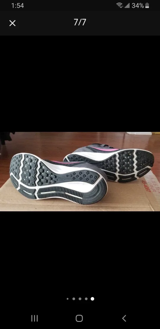 Nike Women's Shoes Size 7.5 image indicator(8)