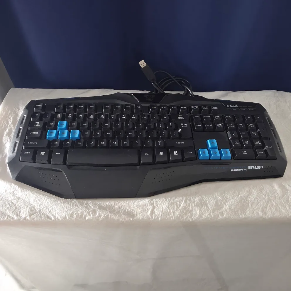 E-Blue Cobra Iron Gaming Keyboard thumbnail