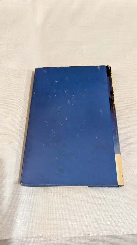 Battlestar Galactica 1st edition Hard Cover book 1978 image indicator(2)