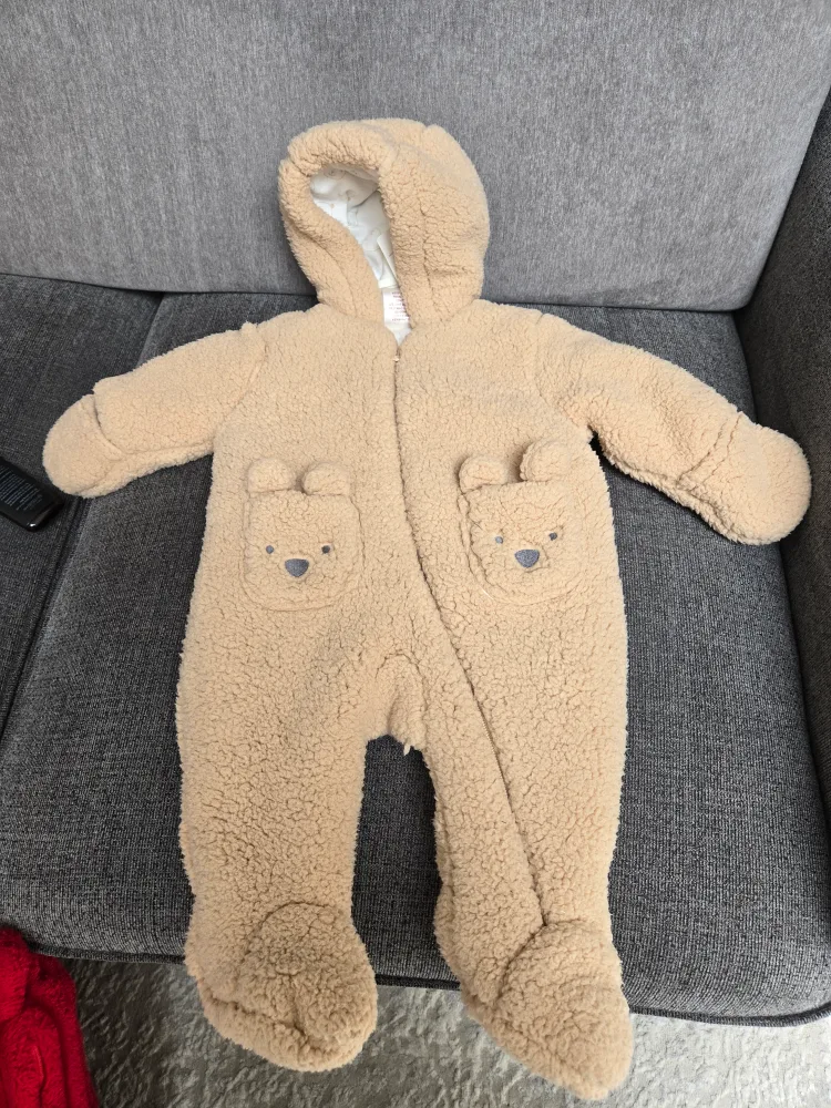 Baby Sleep Sacks & Bear Onesie image indicator(3)