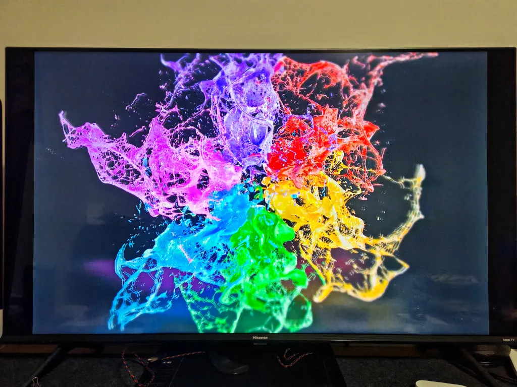 Hisense 6 Series 43" Roku TV thumbnail