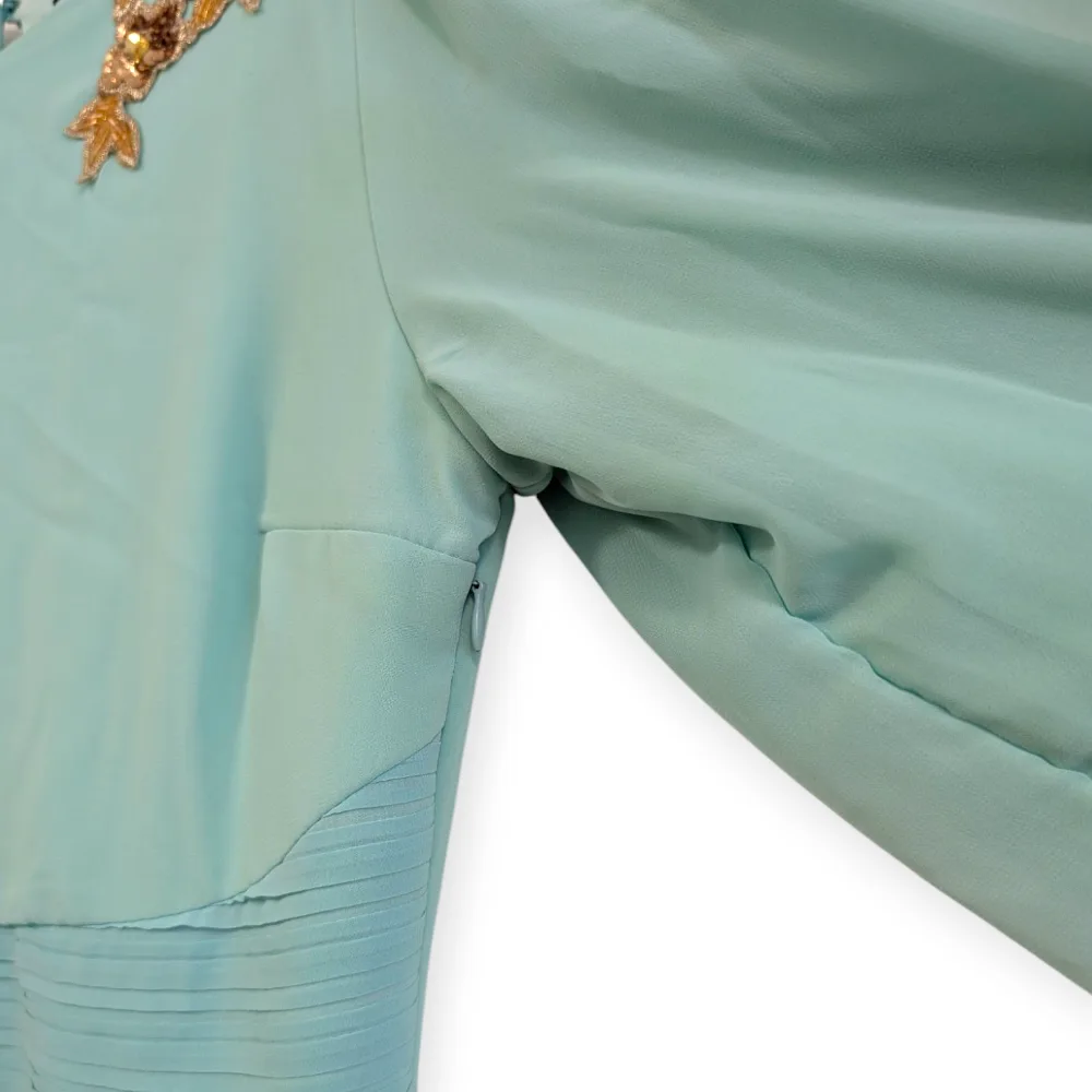 Turkish Maxi Dress - Size 6US 🇨🇦 image indicator(4)