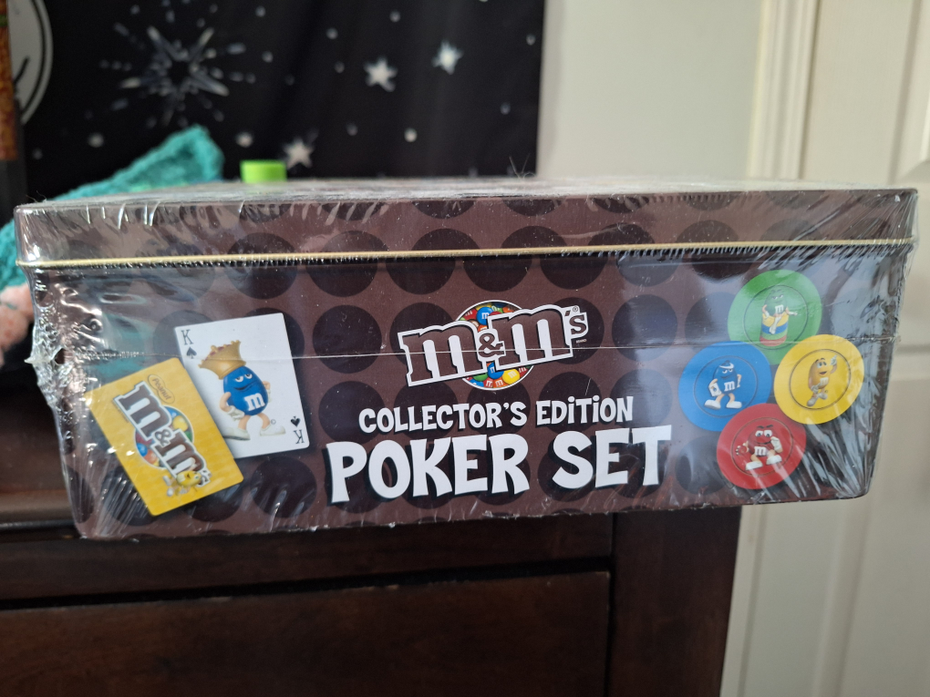 M&M's Collector's Edition Poker Set - photo 2