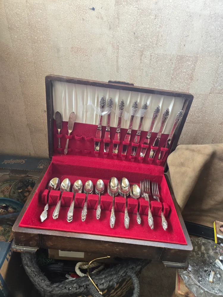 Vintage Silverware Set in Wooden Box thumbnail