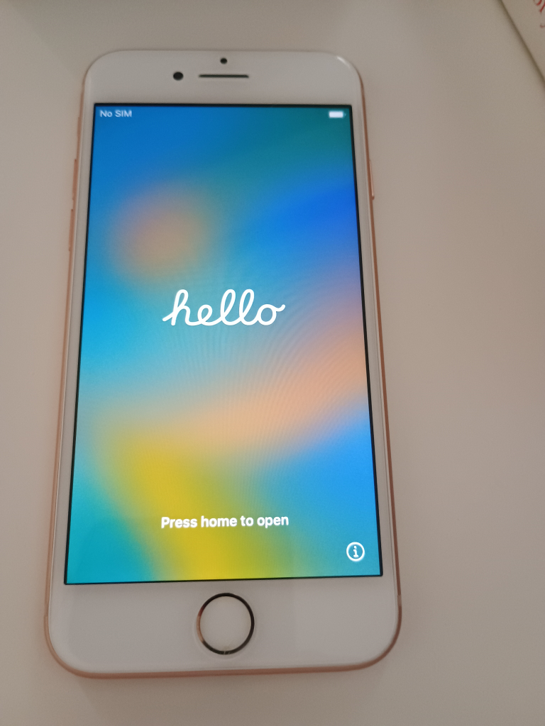 Apple iPhone 8 - Gold