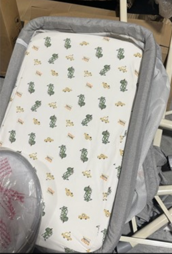 3-in-1 rocking baby bassinet - photo 3