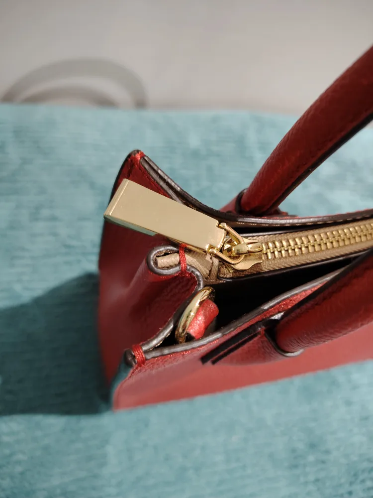 Michael Kors Red Leather Handbag image indicator(3)