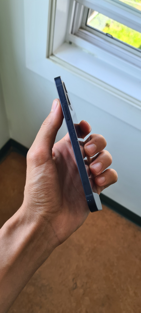 Apple iPhone 12 - Black - photo 5