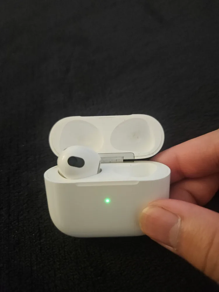 Airpods 3 case thumbnail