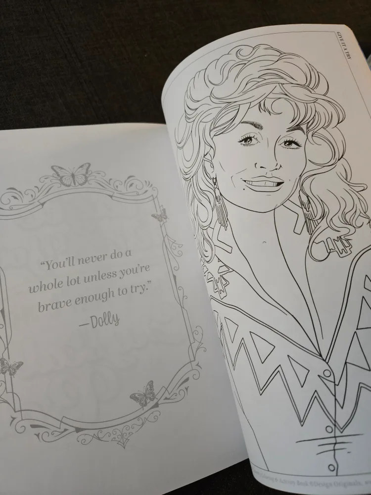 Ultimate Dolly Parton Colouring & Activity Book image indicator(4)