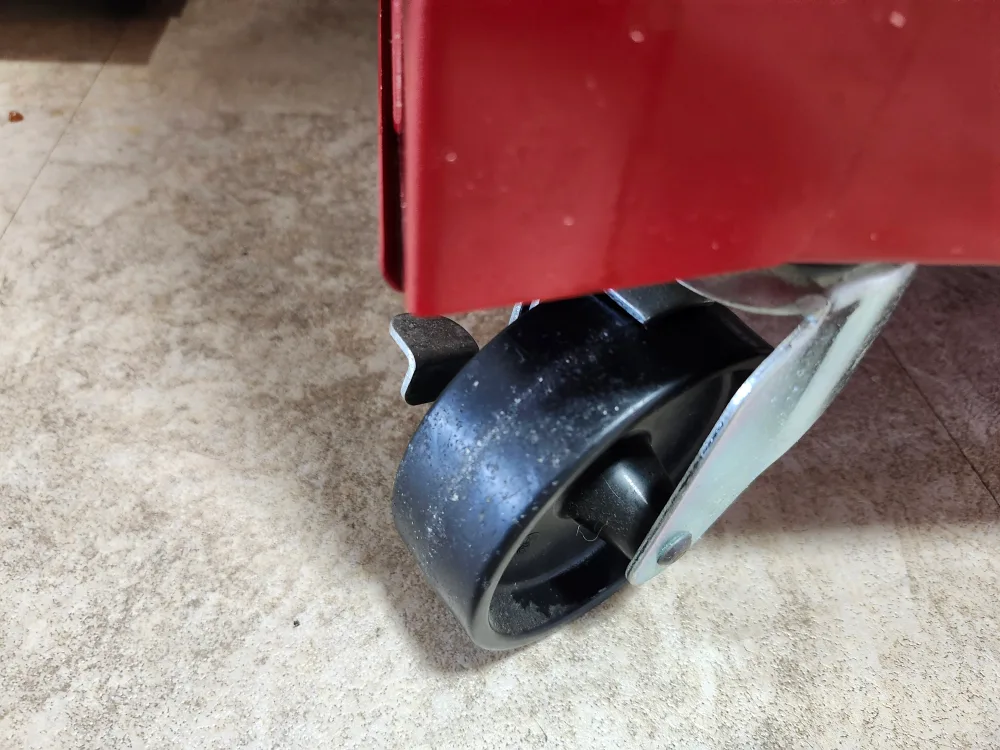 Mastercraft Red Tool Chest image indicator(10)