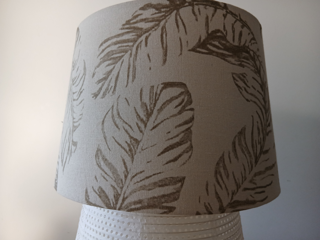 2 Leaf Print Lamp Shades - photo 4
