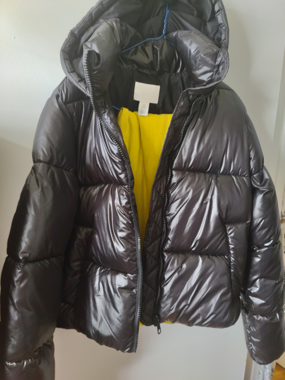 H&M XS Black Puffer Jacket