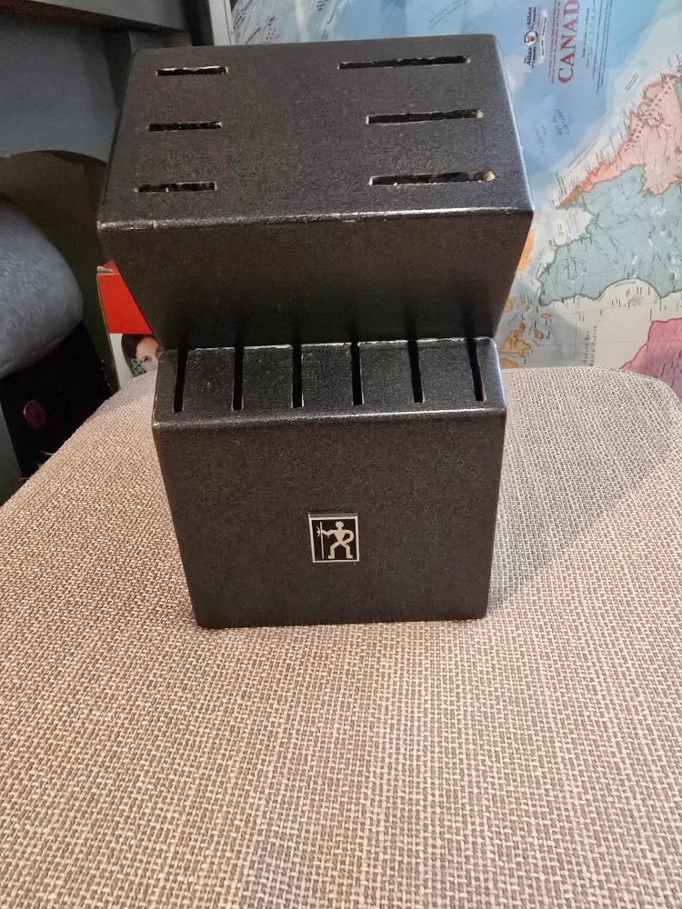 Henckels Knife Block - Black thumbnail