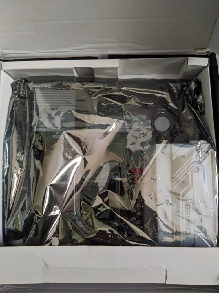 🖥️ Gigabyte B650M Gaming Plus WiFi – AM5 DDR5 Motherboard image indicator(3)