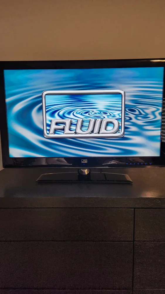 32" Fluid TV thumbnail