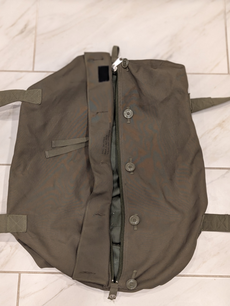 Army duffle bag - photo 3
