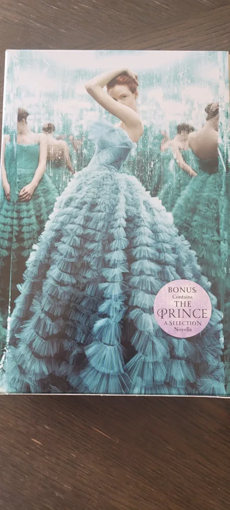 The Selection & The Elite by Kiera Cass image indicator(3)