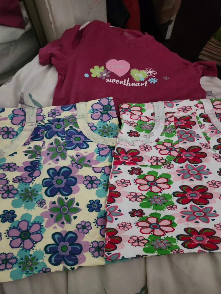 Girls' Floral Print skirts with a shirt - Size 4 thumbnail