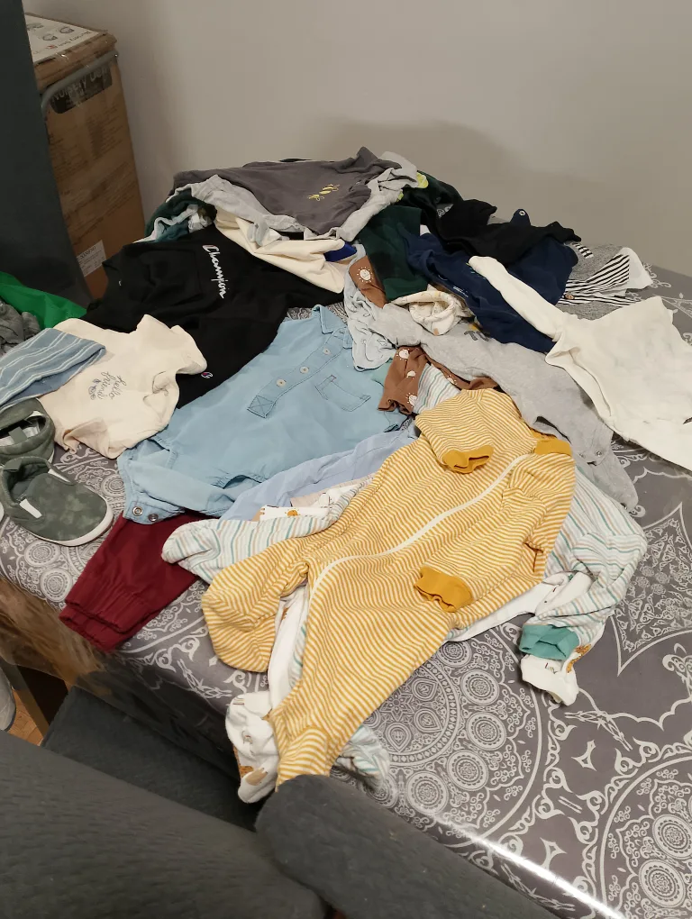 last week Moving sale Baby Clothing Bundle pick up before 29 thumbnail