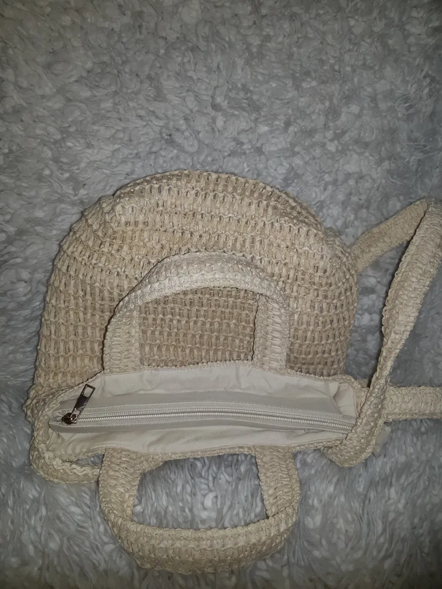 Ardene Woven Purse with Floral Details 🇨🇦 image indicator(3)