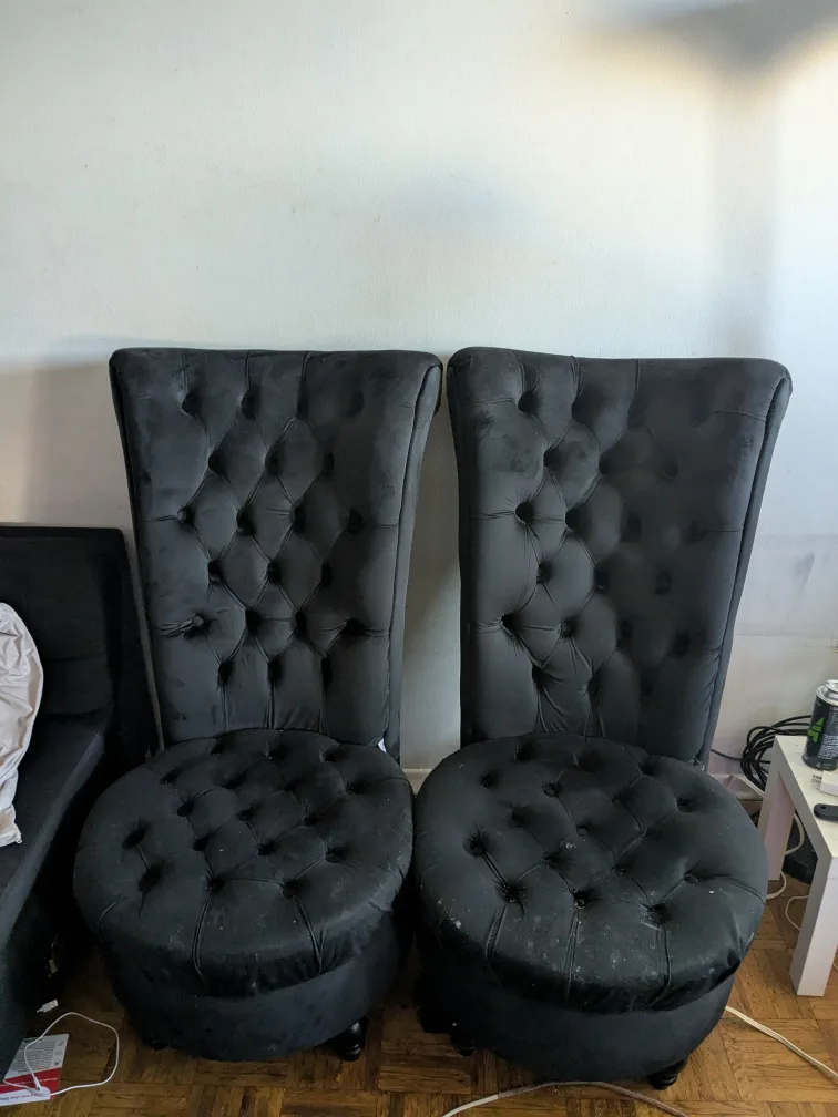 Black Tufted Accent Chairs (Set of 2) thumbnail