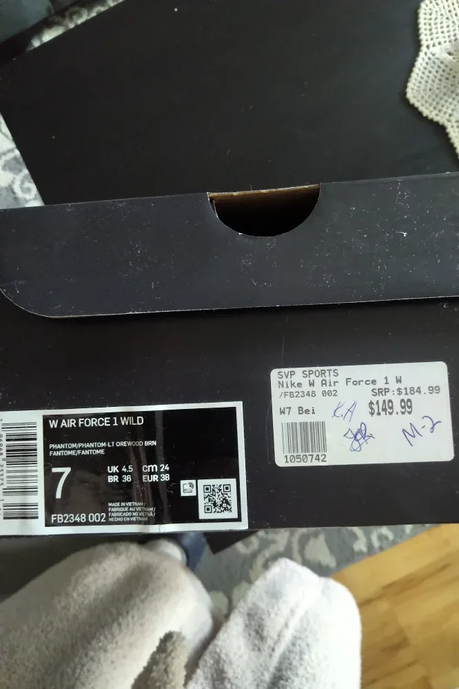 brand new!! Nike Air Force 1 Sculpt Cream Sneakers - Size 7 image indicator(9)